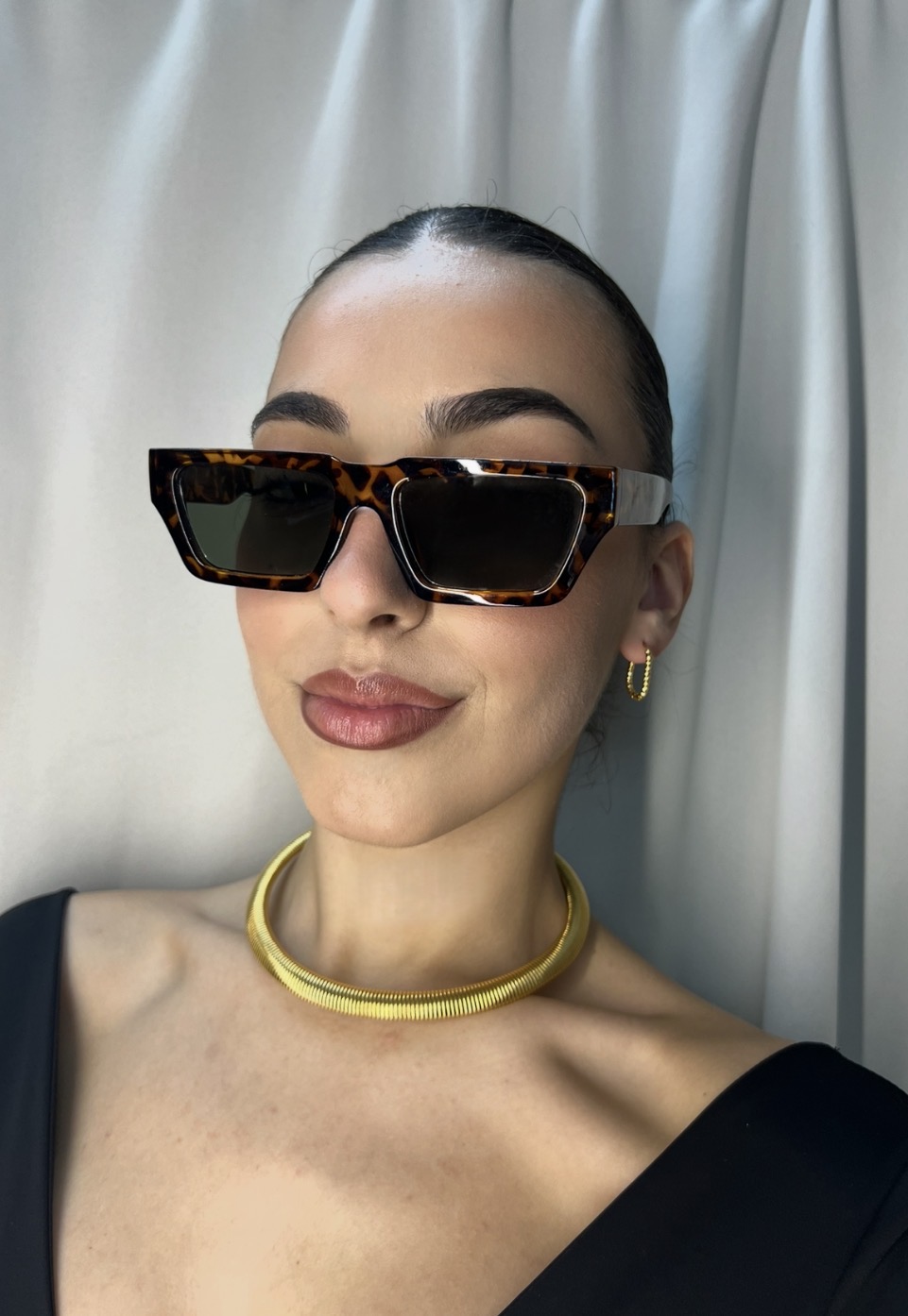 ΓΥΑΛΙΆ ΗΛΊΟΥ ΤΑΡΤΑΡΟΎΓΑ ΜΕ ΔΕΊΚΤΗ ΠΡΟΣΤΑΣΊΑ UV 400 ΓΙΑ 100% ΑΠΟΡΡΟΦΗΤΙΚΌΤΗΤΑ ΣΤΗΝ ΥΠΕΡΙΏΔΗ ΑΚΤΙΝΟΒΟΛΊΑ ΤΟΥ ΗΛΊΟΥ UVA-UVB - Image 3