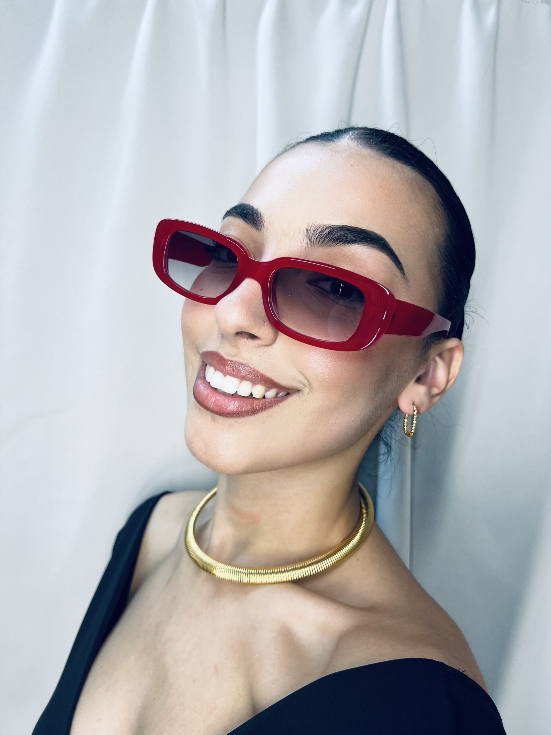 ΓΥΑΛΙΆ ΗΛΊΟΥ RED PASSION ΜΕ ΔΕΊΚΤΗ ΠΡΟΣΤΑΣΊΑ UV 400 ΓΙΑ 100% ΑΠΟΡΡΟΦΗΤΙΚΌΤΗΤΑ ΣΤΗΝ ΥΠΕΡΙΏΔΗ ΑΚΤΙΝΟΒΟΛΊΑ ΤΟΥ ΗΛΊΟΥ UVA-UVB - Image 4