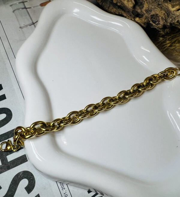 Chain gold