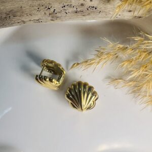 Gold Shell Clip